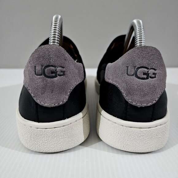 Ugg Cas Slip On Sneaker Casual Loafer Womens Shoe Black Leather Size 10 - Picture 6 of 14